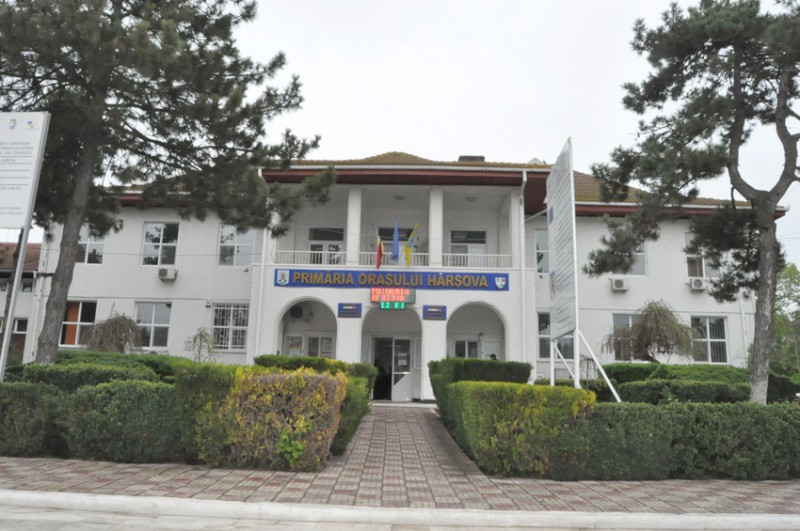 Un nou proiect demarat de Primăria Hârşova. Se construieşte un bloc pentru tinerii din localitate - harsova-proiect-1736865859.jpg