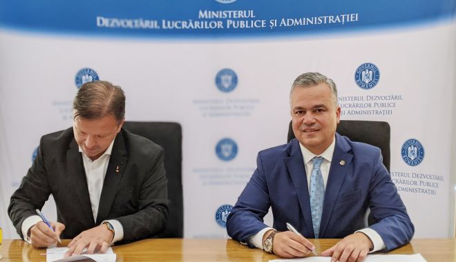 Primăria Hârşova reabilitează mai multe străzi din oraş - harsova-strazi-1696513219.jpeg
