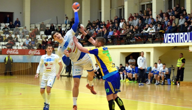 HC Dobrogea Sud, victorie importantă obținută în această seară - hcdob1480604255-1481741271.jpg