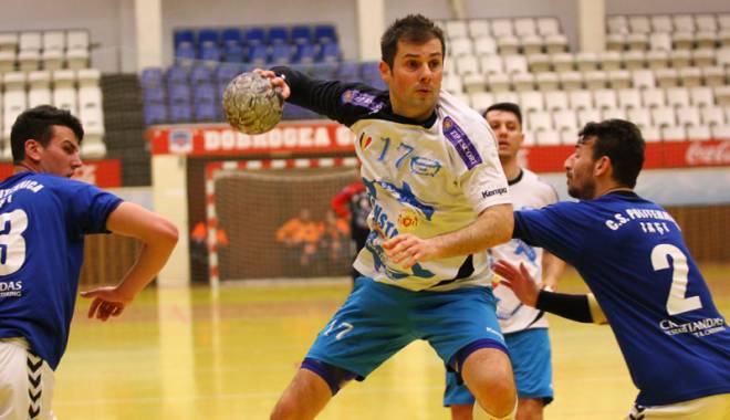 HC Dobrogea, repetiție generală  la Bacău pentru Final Four-ul Cupei României - hcdobrogea-1458325818.jpg