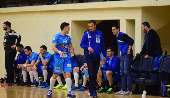 HC Dobrogea Sud, făcută praf de arbitri. 