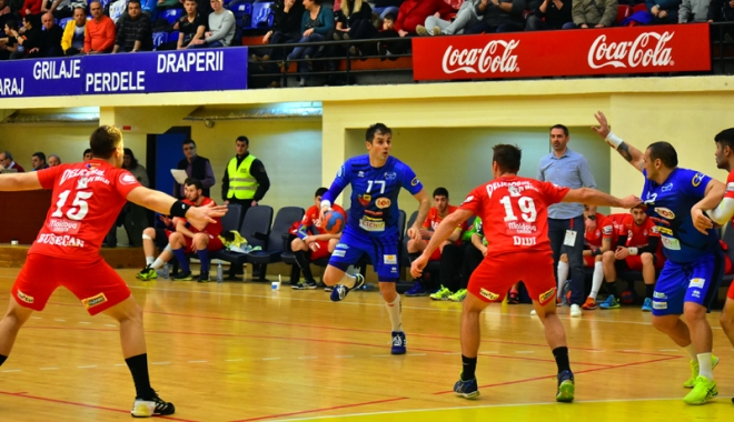 HC Dobrogea Sud nu se regăsește. Înfrângere pe terenul lui Dinamo - hcdobrogea-1488558957.jpg