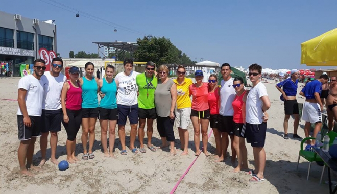 HC Dobrogea Sud și CSȘ 1 Constanța, campioane naționale la handbal pe plajă - hcdobrogea1-1502024005.jpg