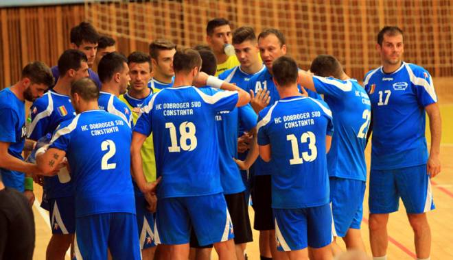 HC Dobrogea Sud și HC Farul și-au primit partea de la CJC - hcdobrogeasud-1441219112.jpg