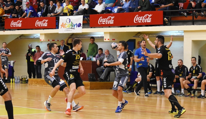 HC Dobrogea Sud, victorie importantă înaintea returului cu SC Magdeburg - hcdobrogeasudcalarasi21-1511463868.jpg