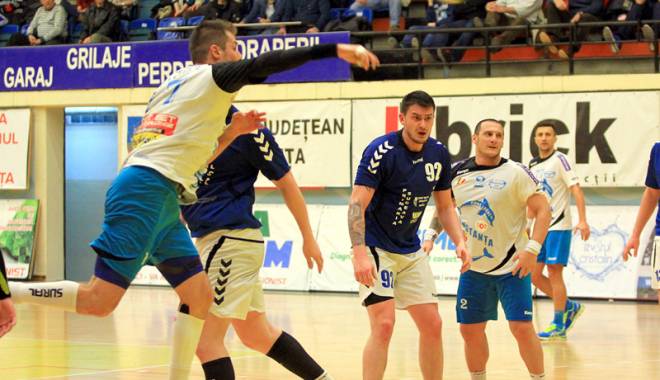 HC Dobrogea Sud își continuă marșul spre Liga Națională - hcdobrogeasudcsusuceava14-1456426402.jpg