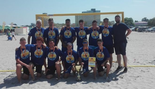 HCDS participă cu două echipe la Campionatul Național de Beach Handball - hcds-1564686490.jpg