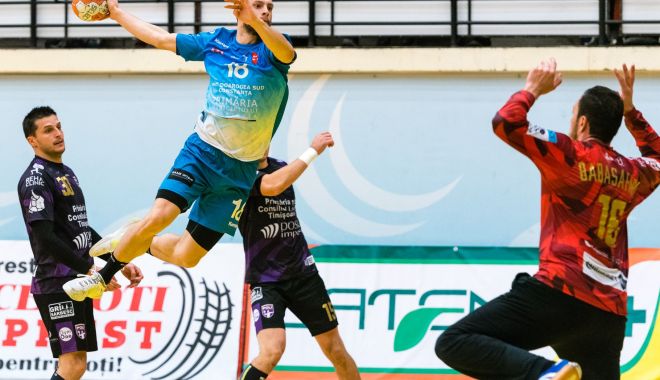 Duel de foc la Sala Sporturilor. HCDS înfruntă Steaua, în ultimul meci al turului - hcds-1575406640.jpg