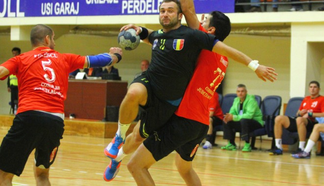 Steaua -  HCM Constanța,  în direct la Digi Sport - hcm-1412273330.jpg