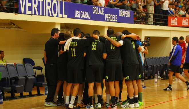 Handbal masculin / HCM, lider al clasamentului Ligii Naționale - hcmlider-1412505566.jpg