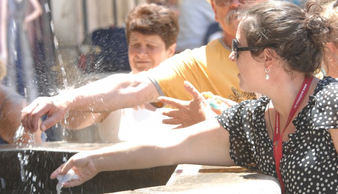 Caniculă în CONSTANȚA, vreme instabilă în restul țării - heatwave2-1372065909.jpg