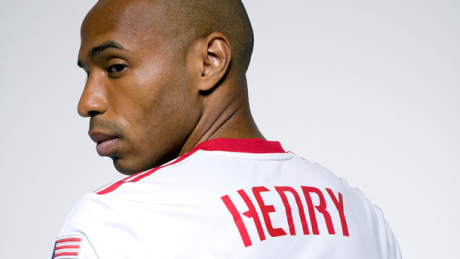 Fotbal: Thierry Henry se retrage din activitate - henrysursagoonertalkcom-1418726511.jpg