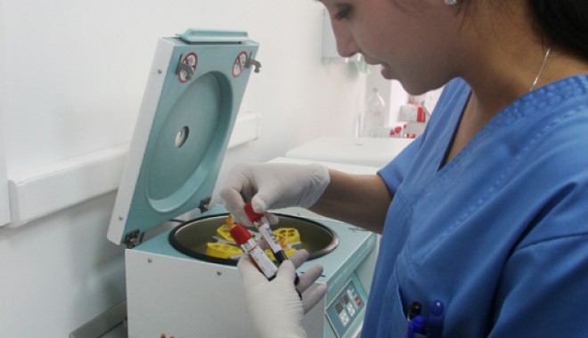 Zece localnici din Corbu, depistați cu hepatită - hepatita28-1313505398.jpg
