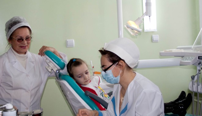 Hepatita, contactată de la stomatolog? - hepatitastomatolog-1406036369.jpg