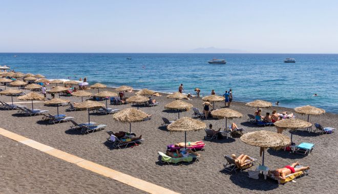 Noi reguli pentru românii care merg în Grecia. Ce acte sunt necesare - hepta2368022-1594485155.jpg