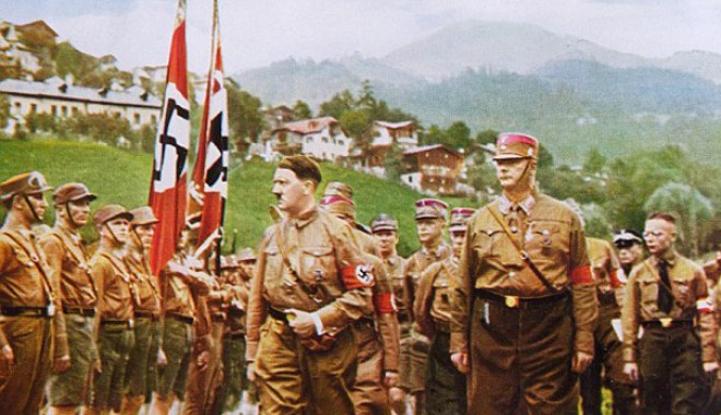 Fotografii color rare cu Adolf Hitler, scoase la licitație/Galerie FOTO - hitlerpozacolor-1316083165.jpg