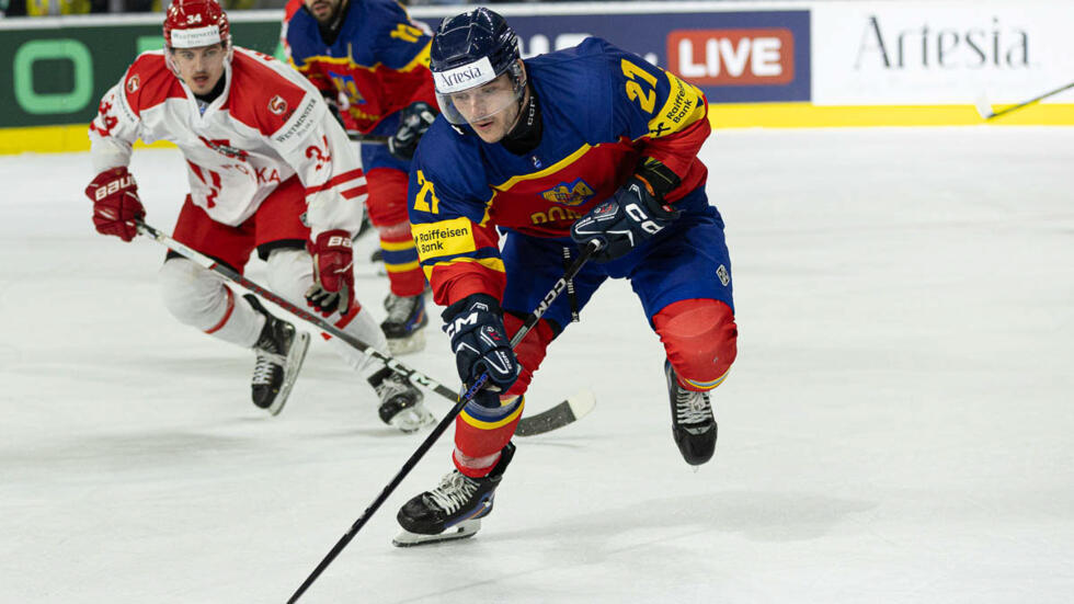 România, învinsă clar de Polonia la Campionatul Mondial de Hochei - hochei-romania-polonia-1745847194.jpg