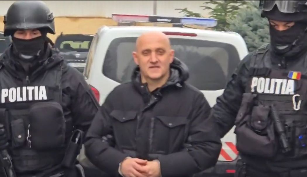 Decizia Judecătoriei Ploieşti de plasare sub control judiciar a lui Horaţiu Potra, contestată şi de inculpaţi, şi de către procurori