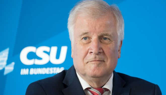Horst Seehofer, sfătuit să se retragă de la conducerea CSU - horst-1540918066.jpg