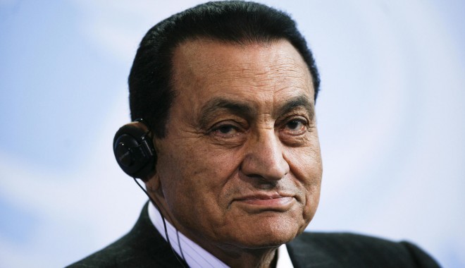 Hosni Mubarak a fost condamnat la trei ani de închisoare - hosnimubarak-1400676618.jpg