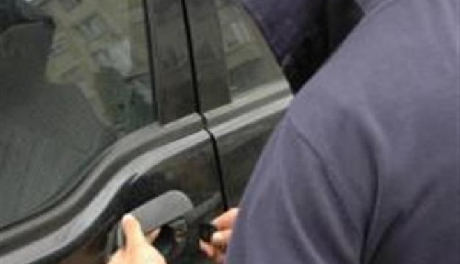 A furat patru mașini într-o singură noapte - hot-1334909529.jpg
