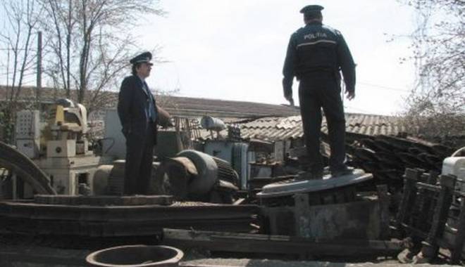Hoț cu apetit pentru fier vechi, ajuns în Arestul Poliției Constanța - hotapetitfiervechi-1422217623.jpg