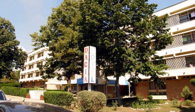 Șansă unică la Constanța - statul își scoate la vânzare vilele, terenurile și hotelurile - hoteldacia-1326469839.jpg