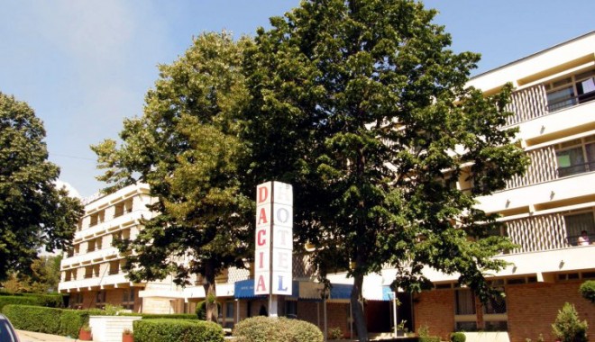 Statul vrea să vândă peste 20 de vile, terenuri și restaurante de pe litoral! - hoteldacia-1364131117.jpg