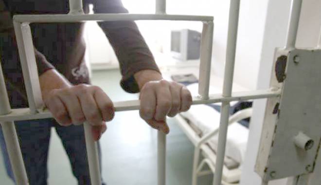 Hoți din locuințe arestați de judecătorii din Medgidia - hotidinlocuintaarestati-1430055884.jpg
