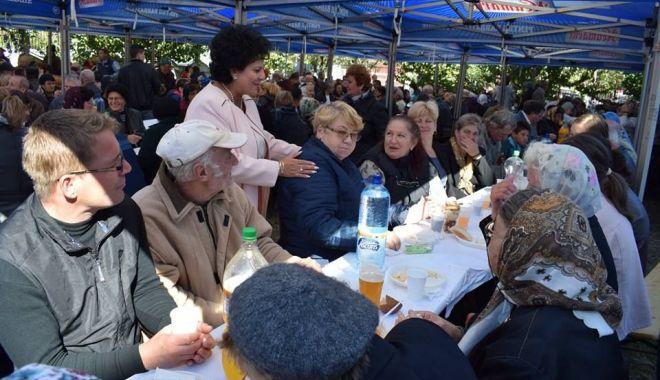 Sfânta Parascheva, cinstită și la Cumpăna - hram-1539586488.jpg