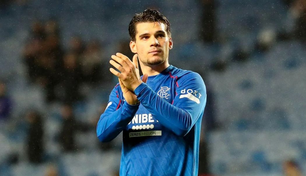 Pericol pentru Ianis Hagi. Ar putea fi scos din primul „unsprezece” de la Rangers - ianis-schimbare-1736859891.jpg