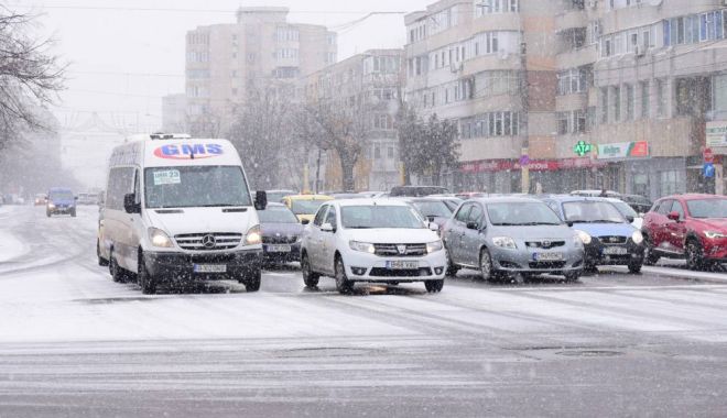 O nouă atenționare de la meteorologi! Lapoviță, ninsoare și polei, mâine și poimâine la Constanța - iarna-1521375237.jpg