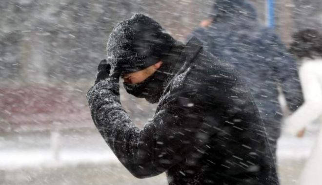 Avertizare meteo! Cod portocaliu de vreme rea pentru 13 județe din țară - iarna-1642150624.jpg