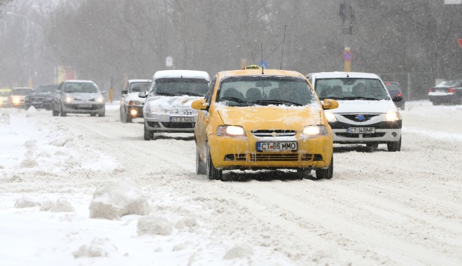 Cod portocaliu Constanța/ Temperatura a scăzut simțitor: acum sunt -7 grade la Constanța - iarna14-1327584994.jpg