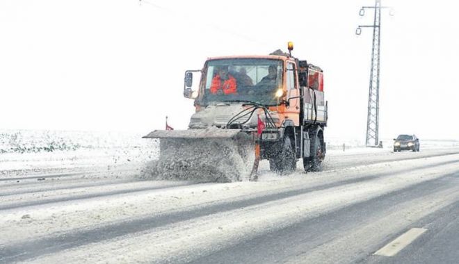 Localități fără energie electrică și circulație în condiții de iarnă în mai multe județe din țară - iarna2-1518680887.jpg