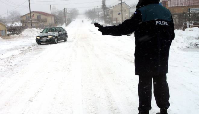 Anunțul meteorologilor: CÂND VA NINGE la Constanța - iarnacumpanaploitiazapada14-1450255638.jpg