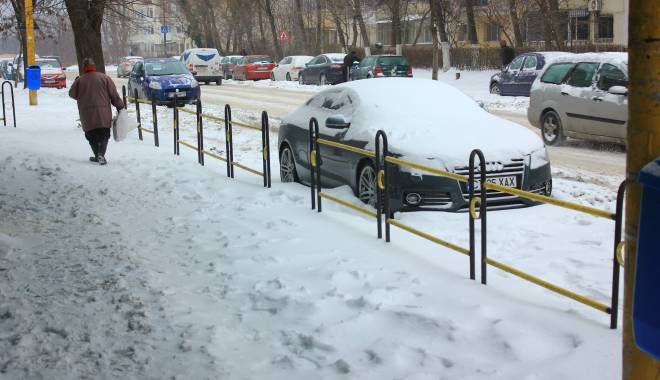 COD GALBEN DE PLOI TORENȚIALE LA CONSTANȚA / RAJA activează Comandamentul pentru Situații de Urgență - iarnazapadager7-1452087121.jpg