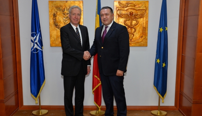 Iată ce au discutat Mihai Daraban, președintele CCIR, și Hans Klemm, ambasadorul SUA în România - iataceadiscutatmmihaidaraban-1488882946.jpg