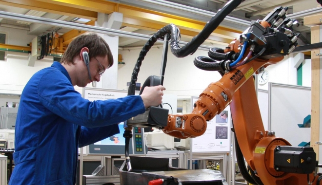 Iată cu cât au crescut vânzările industriei românești - iatacucataucrescutvanzarileindus-1505127606.jpg