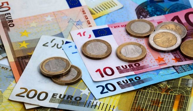 Iată cu cât au scăzut rezervele valutare ale României - iatacucatauscazutrezervelevaluta-1648996377.jpg