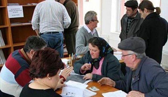Iată până când mai pot depune fermierii cererile unice de plată - iatapanacandmaipotdepunefermieri-1521024959.jpg