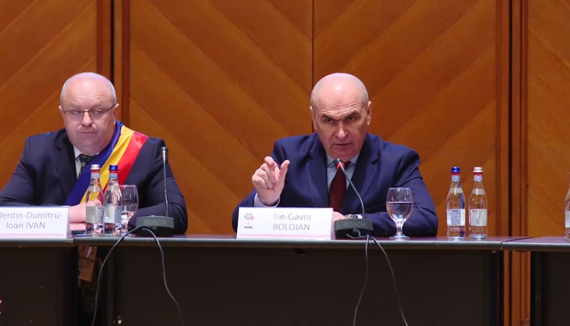 De ce nu mai sunt bani pentru investiții noi. Avertismentul lui Bolojan către primari