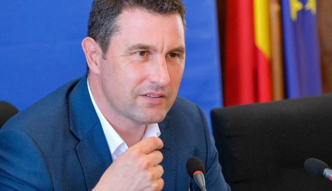 Organizaţiile de mediu solicită comisie de anchetă parlamentară pentru analizarea activităţii lui Barna Tanczos