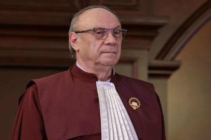 Mandatul lui Marian Enache ca preşedinte al Curţii Constituţionale a încetat - id186719inquamphotosoctavganea-1749620114.jpg