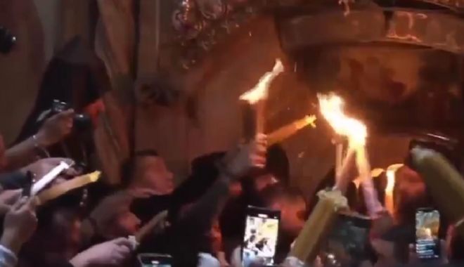 VIDEO:  Lumina Sfântă s-a aprins la Ierusalim - ierusalim4-1650722418.jpg