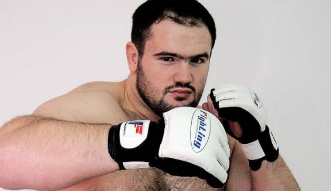 Luptător MMA din România, condamnat la patru ani de închisoare cu executare - ignat57676700-1420548172.jpg