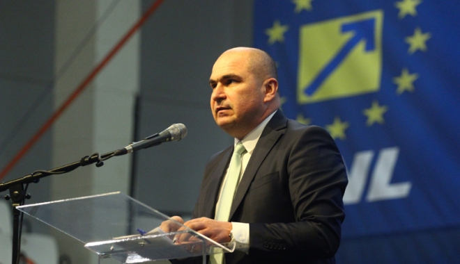 Liberalii vor  ca sâmbetele  să fie plătite dublu - iliebolojansambeteplatitedublu-1472392822.jpg