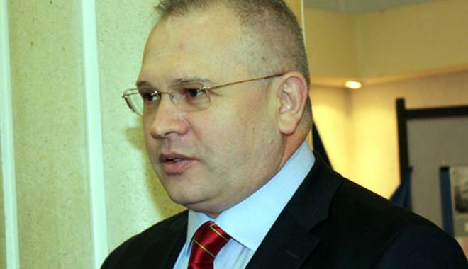 Ilie Botoș a preluat atribuțiile lui Oprea la MAI - iliebotos-1446832735.jpg