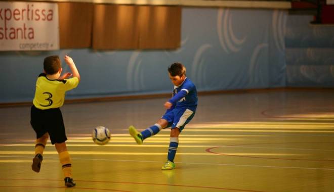 Fotbal: Academia Hagi, în finala mică a Memorialului Ene - image-1419101857.jpg