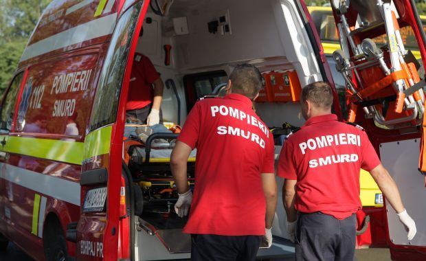 Mai ceva ca-n filme! Femeie străpunsă de o săgeată, în timp ce se afla la o terasă - image-1472896189.jpg